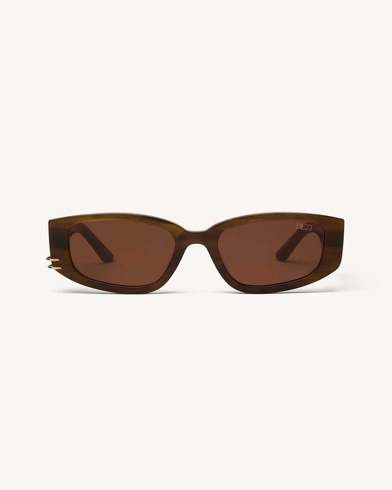 Dezi Cuffed 53mm Square Sunglasses in Black /Gold Midnight Smoke