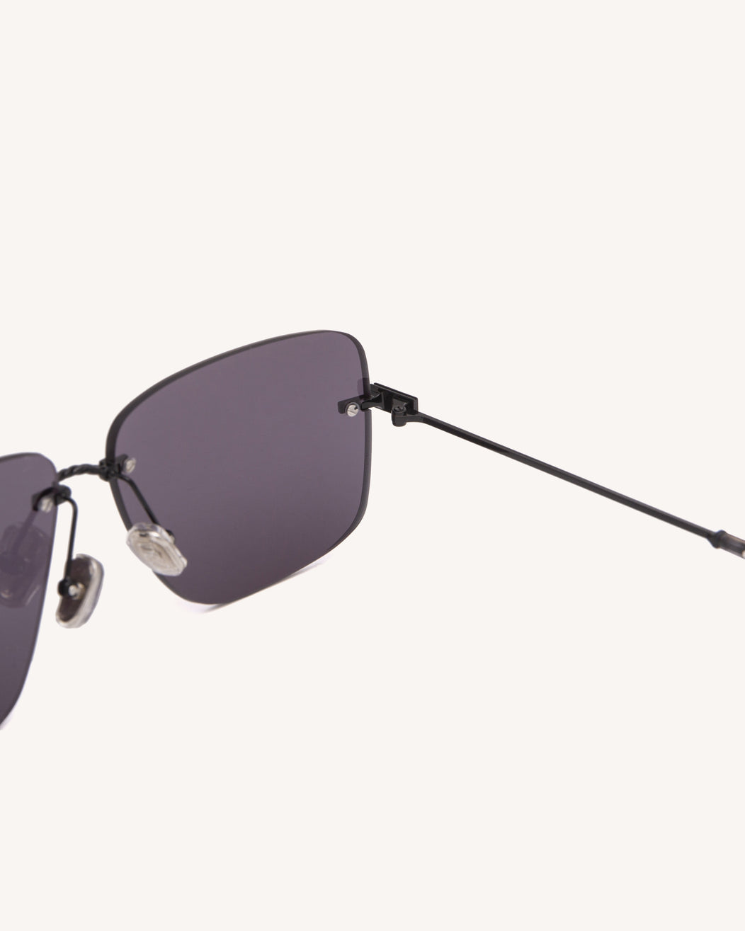 dezi nudo sunglasses
